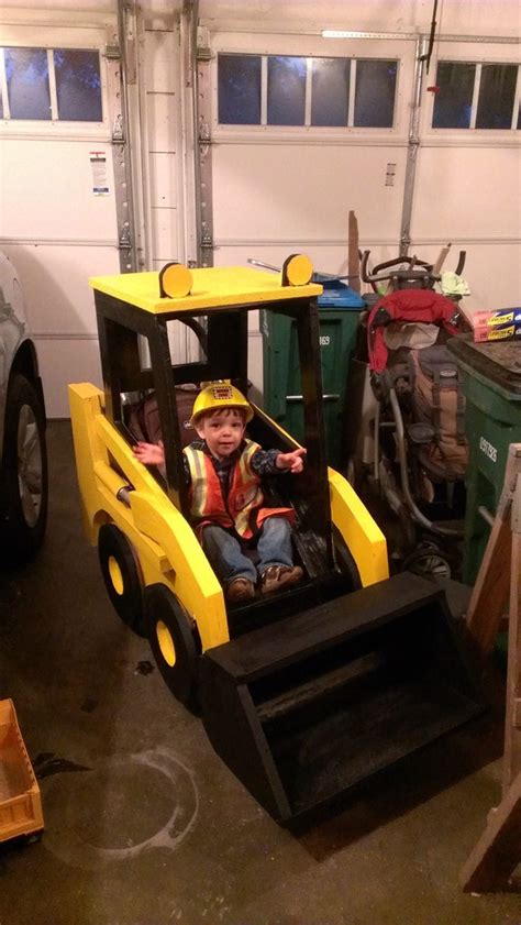 diy skid steer costume|Skid Steer Costume (stroller Wrap) : 5 Steps .